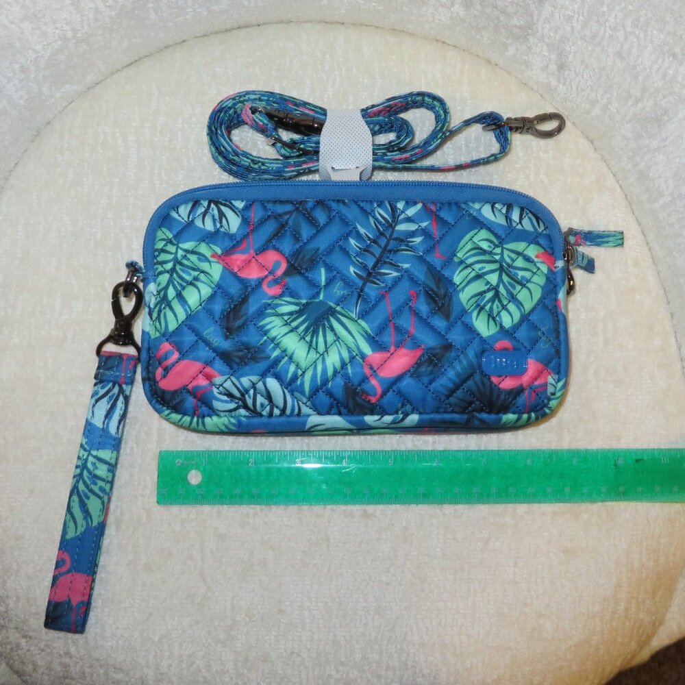 Lug Crossbody Coupe XL in Flamingo Blue EUC